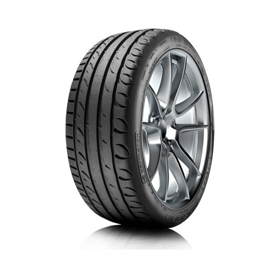 KORMORAN 225/45 R 18 95W XL UHP